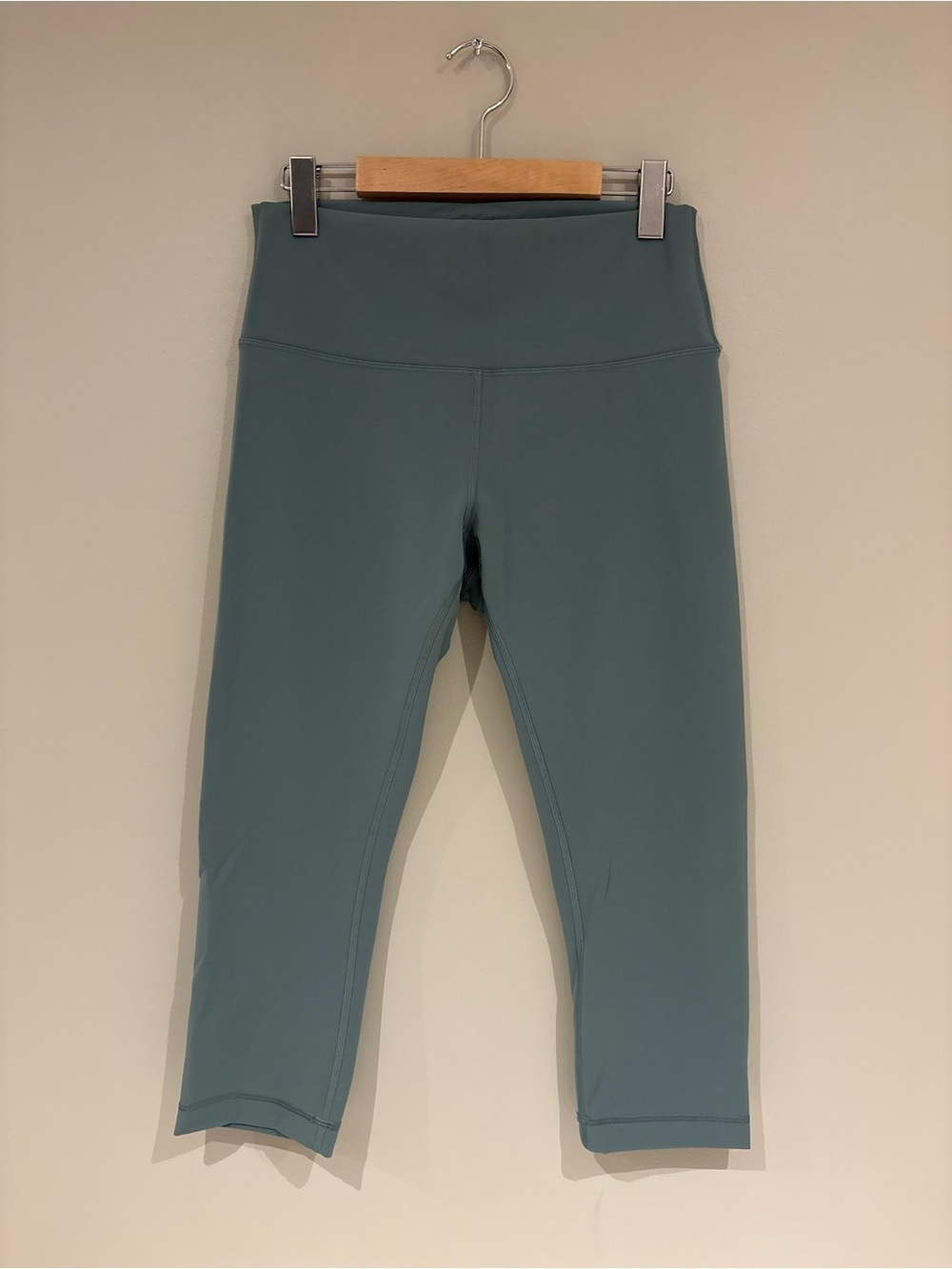 lululemon athletica High-Rise Crop Leggings